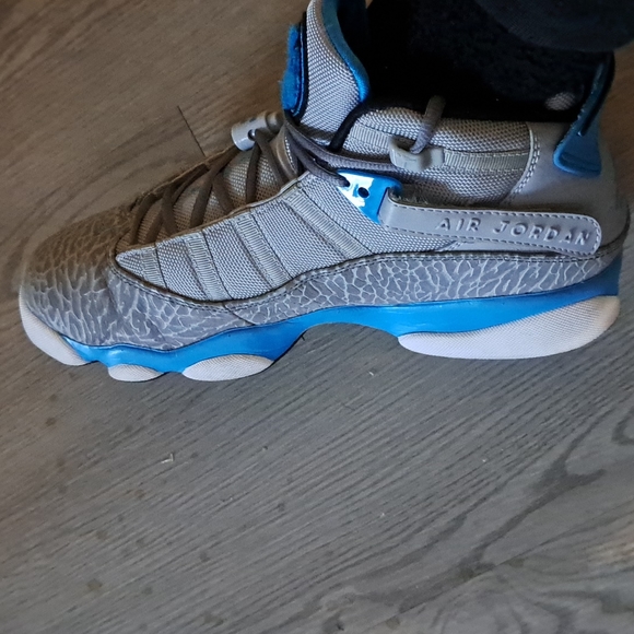 6 ring jordan high top - Picture 3 of 5